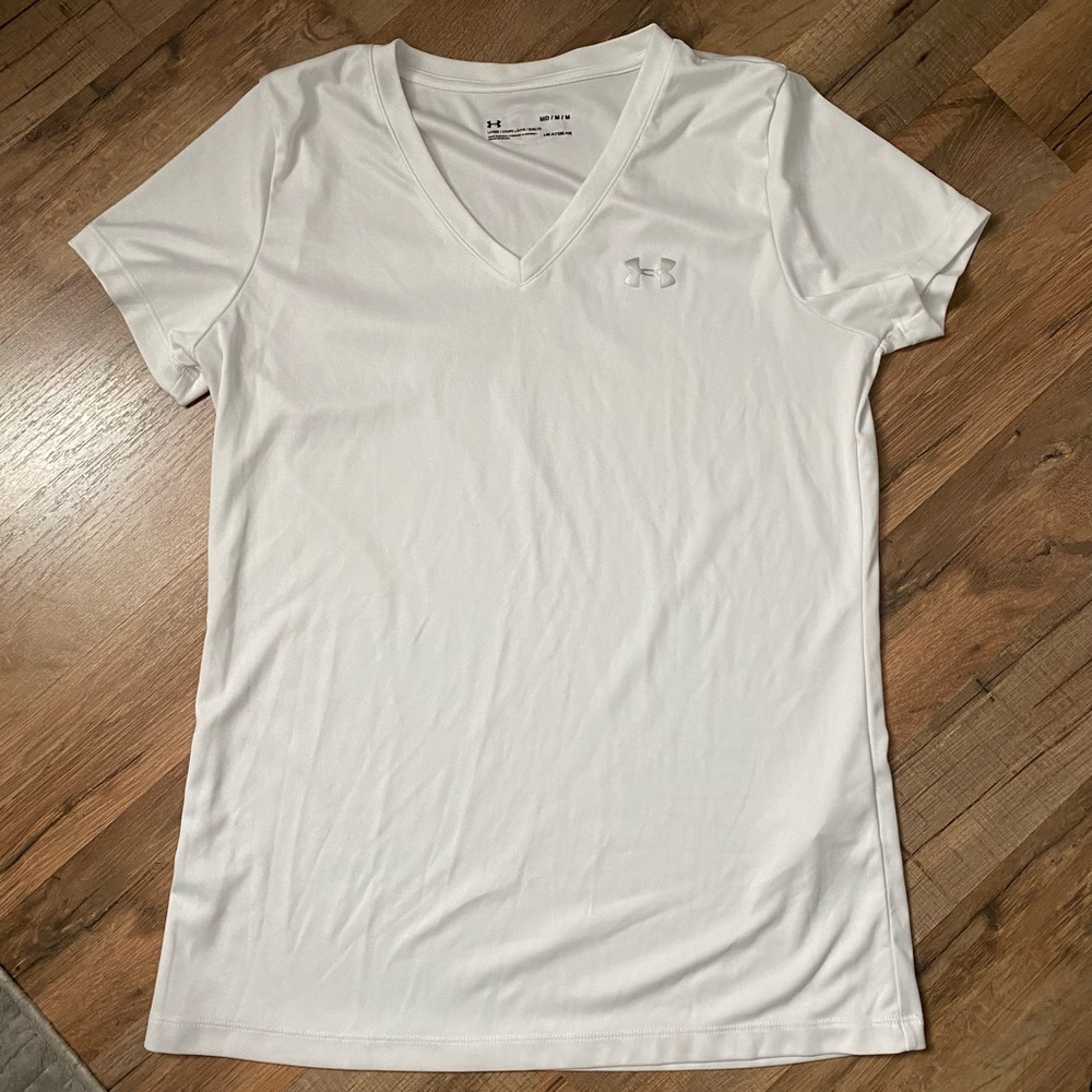 Under Armour white v neck shirt